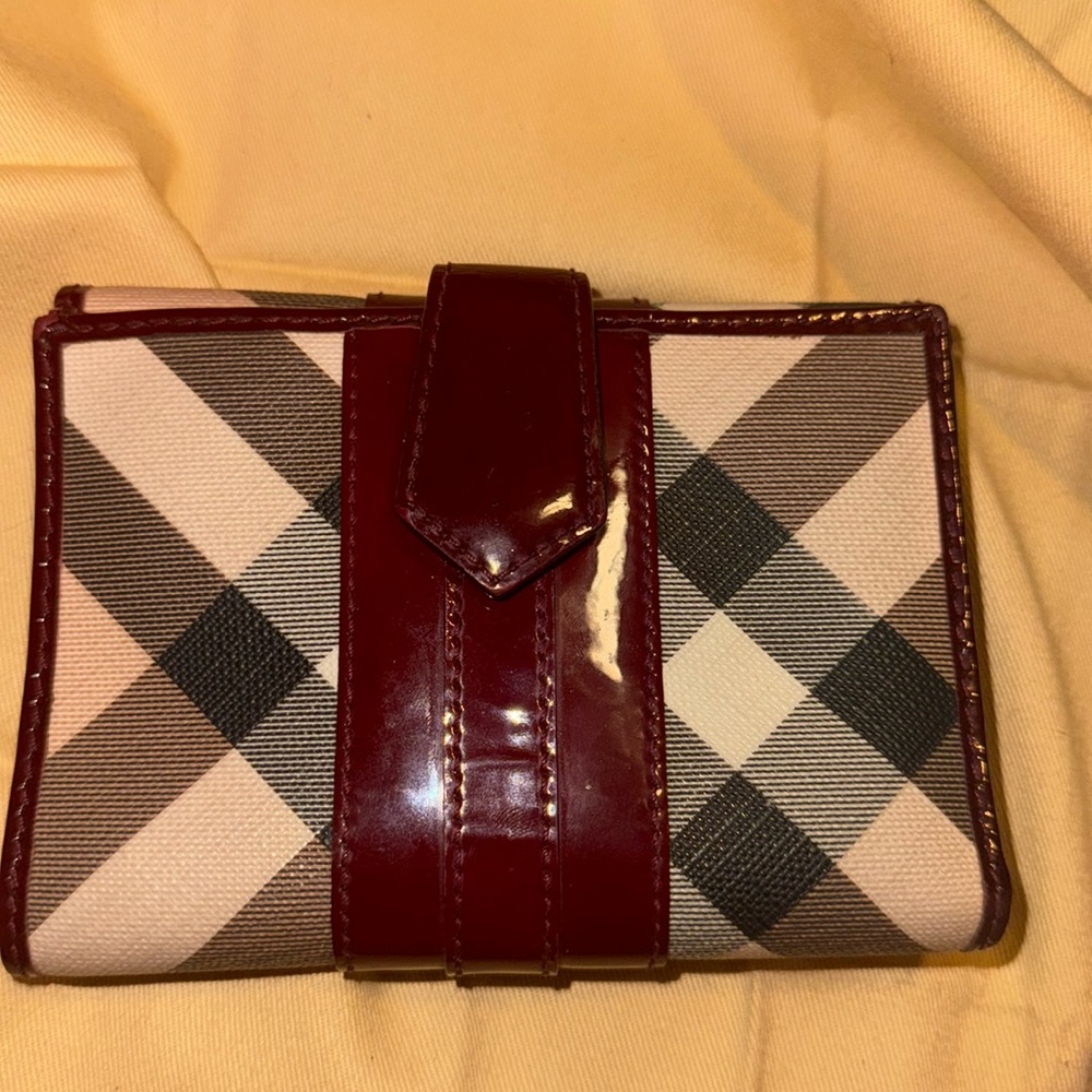 Burberry Nova Check/Red/Maroon Compact Snap Wallet